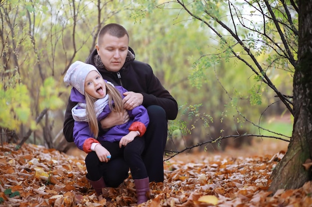Jak poradzić sobie ze śmiercią ojca i odnaleźć spokój?