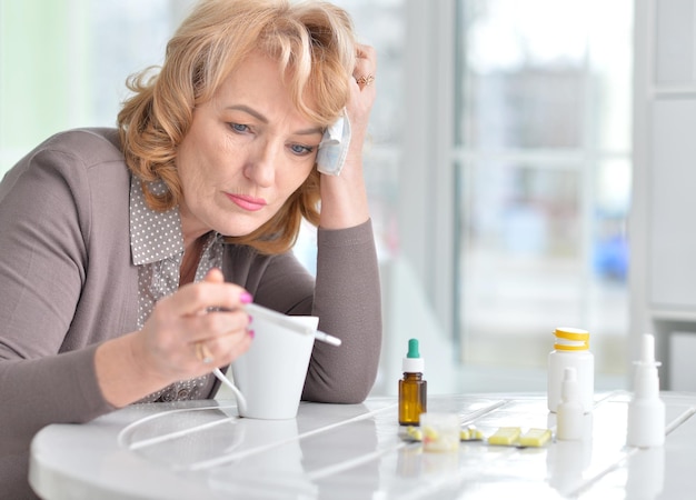 Jak długo trwa nerwica lękowa i kiedy ustępują objawy?