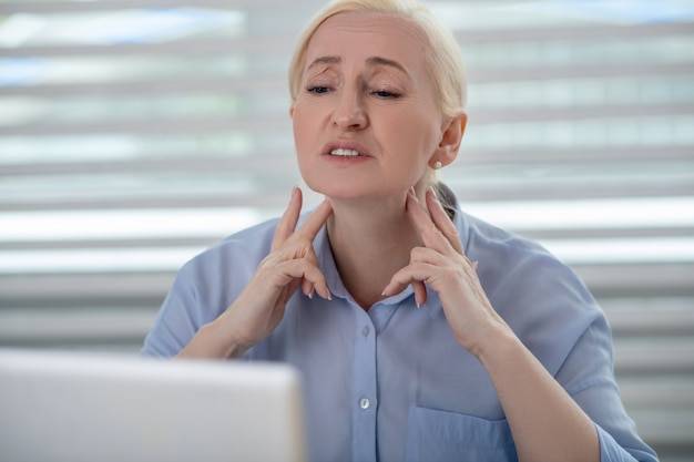 Czy tarczyca może wywoływać objawy na tle nerwowym?